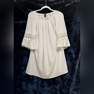 WinWin Cream Blouse with Lace Sleeves